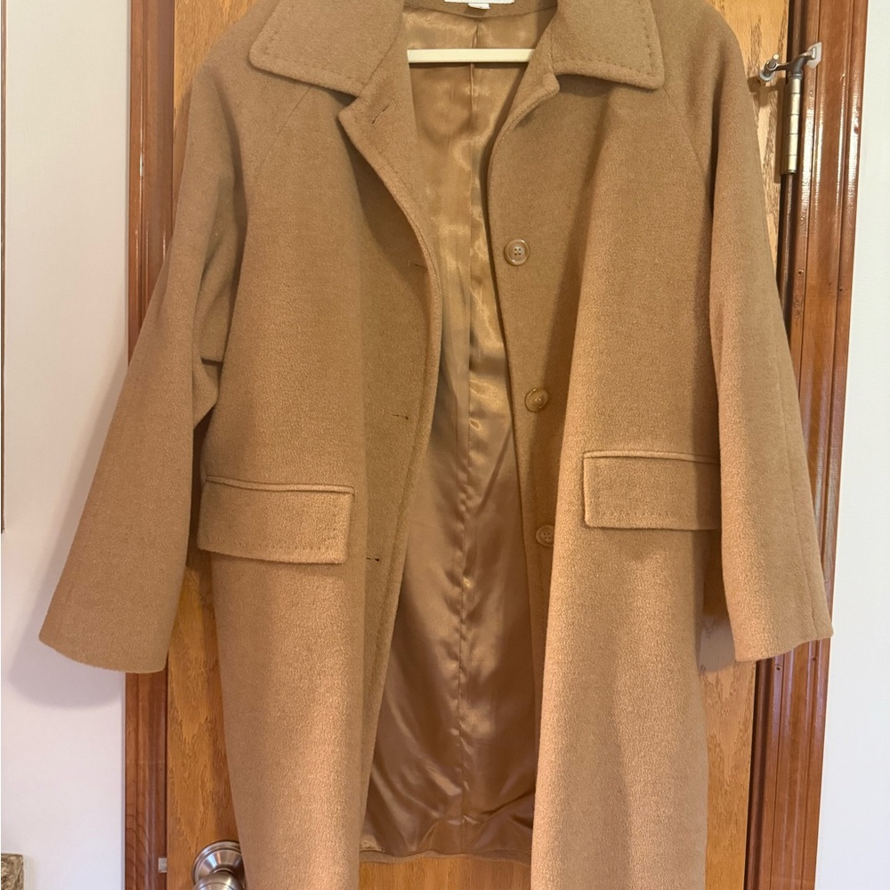Larry Levine Women's Camel Trench Coat